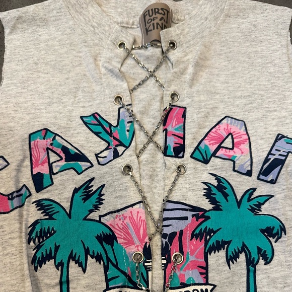 LF Furst of a Kind OS Crop Chain Detail (One of a Kind) - Picture 4 of 4